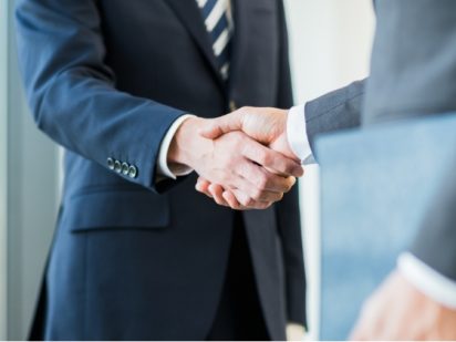 「特徴④」の小見出しがはいります。